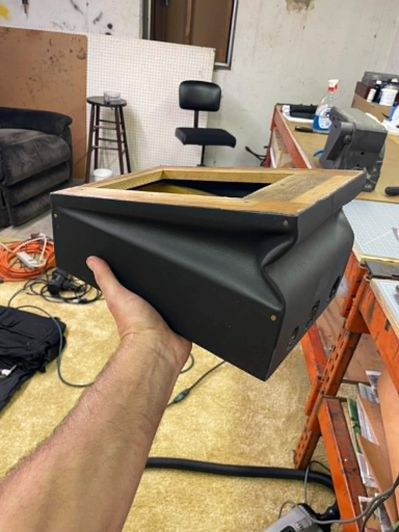 Leather covered reservoir